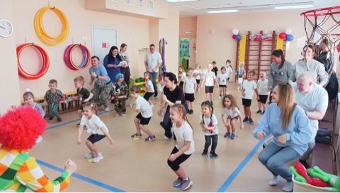 День защитника Отечества в детском саду «Парус».